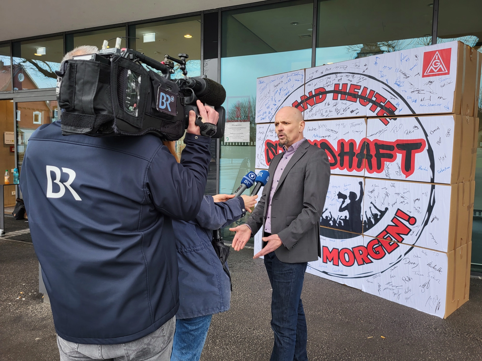 Betriebsversammlung_Valeo_Interview mit Reiner Gehring