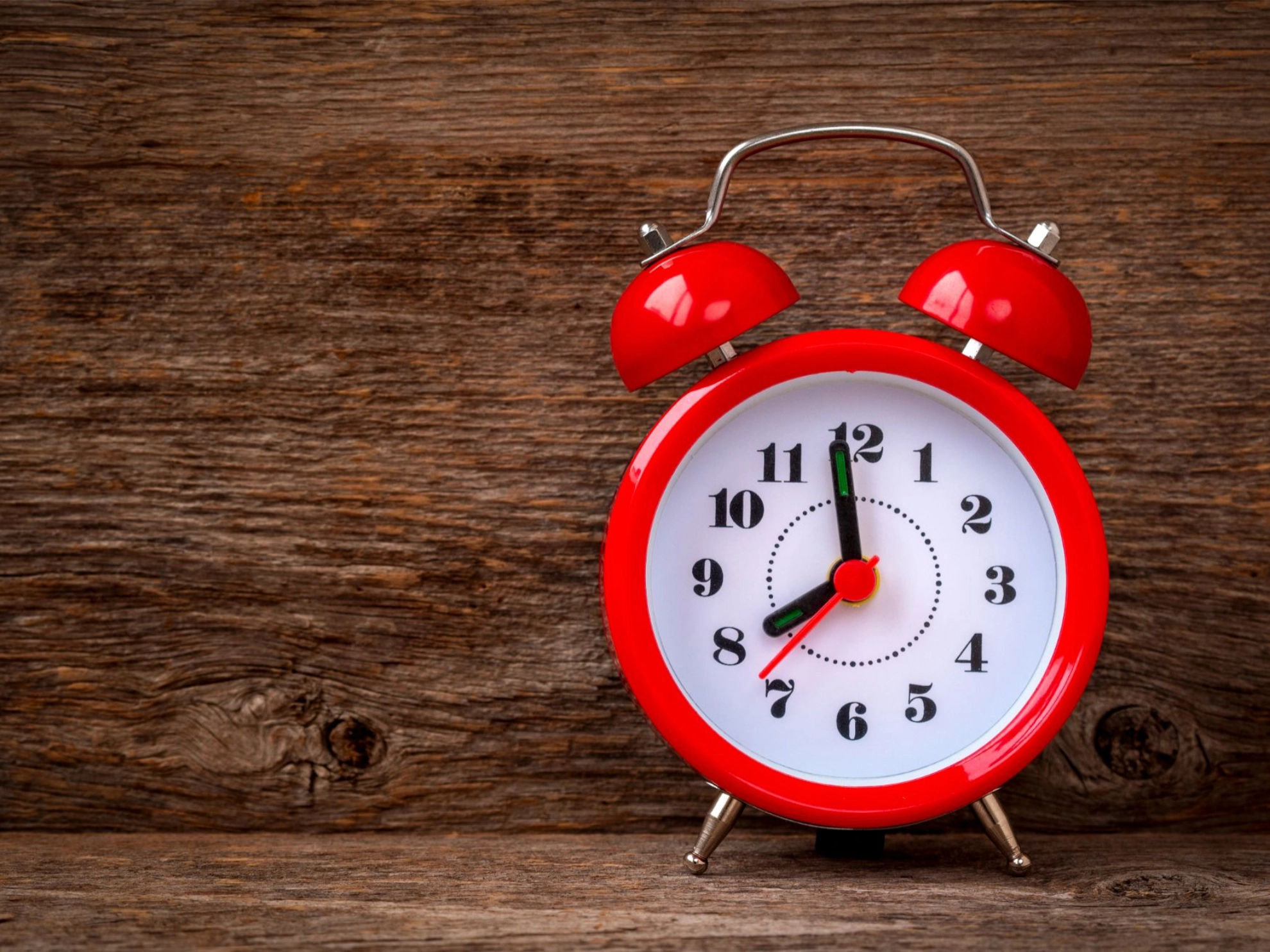 Uhr für Artikel wegen Öffnungszeiten