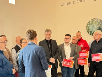 IG Metall Schweinfurt übergibt Positionspapier an Ministerpräsident Söder