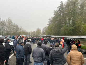 Beschäftigte stellen sich entschlossen gegen Stellenabbau bei Bosch Rexroth in Augsfeld 