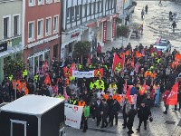 450 Auszubildende bei Jugendwarnstreik in Schweinfurt
